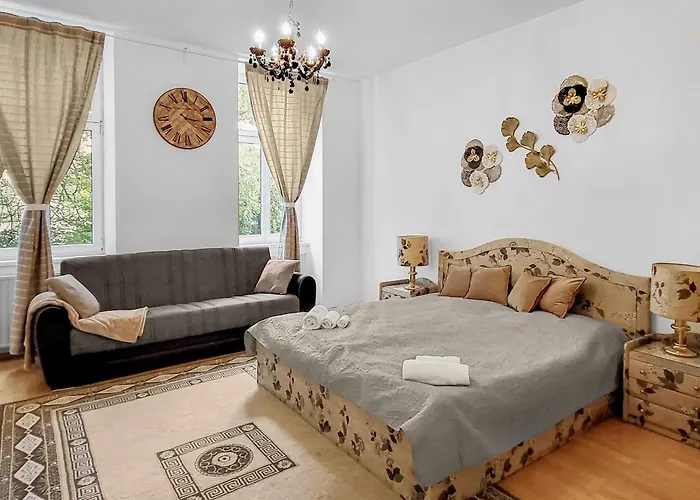 Three-bedroom Sanctuary, King-size Beds *