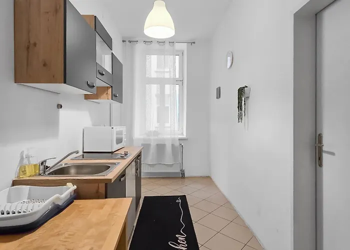 Three-bedroom Sanctuary, King-size Beds Vienne