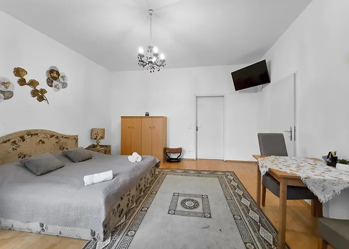Three-bedroom Sanctuary, King-size Beds